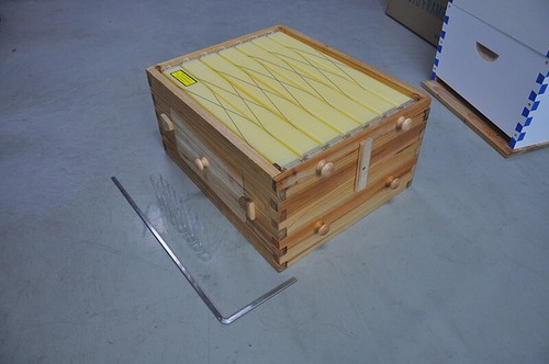 Auto bee hives super - auto,